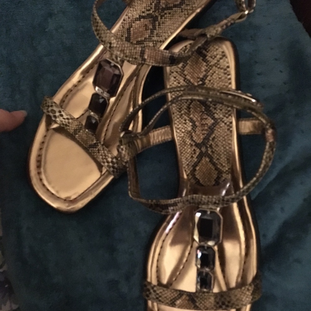 NWOT Anne Klein Jeweled Snakeskin Wedge